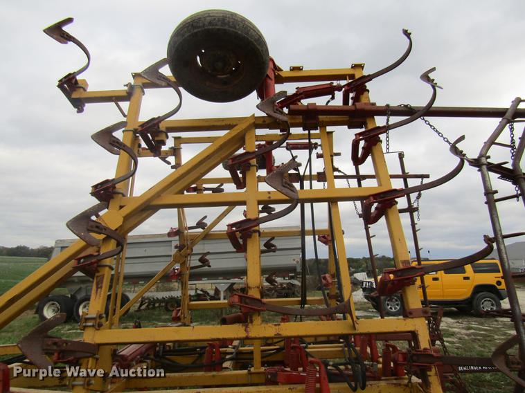 image for item DE5878 Kent 6327 field cultivator