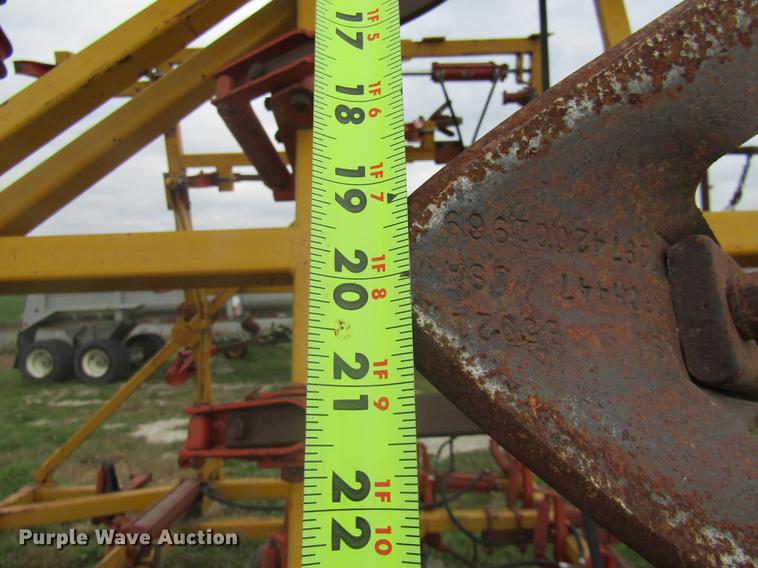 image for item DE5878 Kent 6327 field cultivator