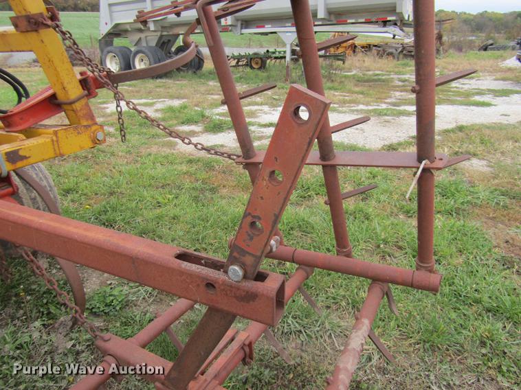 image for item DE5878 Kent 6327 field cultivator