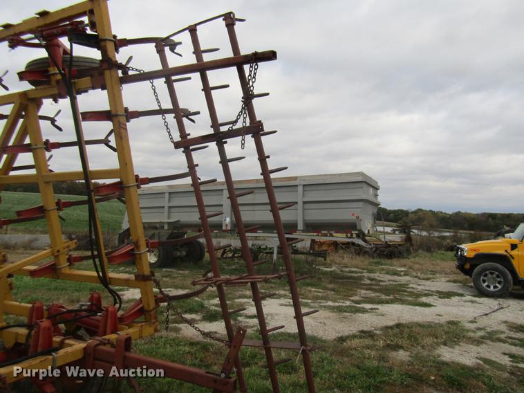 image for item DE5878 Kent 6327 field cultivator