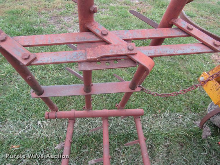 image for item DE5878 Kent 6327 field cultivator