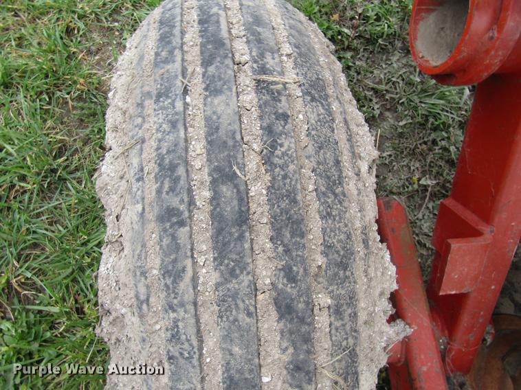 image for item DE5878 Kent 6327 field cultivator