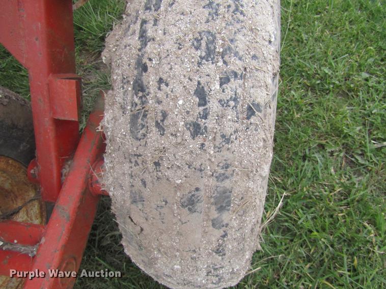 image for item DE5878 Kent 6327 field cultivator