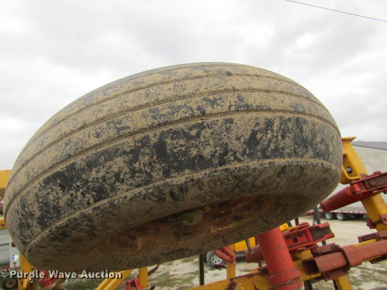 image for item DE5878 Kent 6327 field cultivator