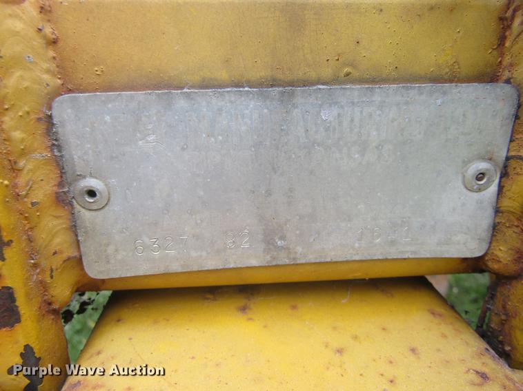 image for item DE5878 Kent 6327 field cultivator