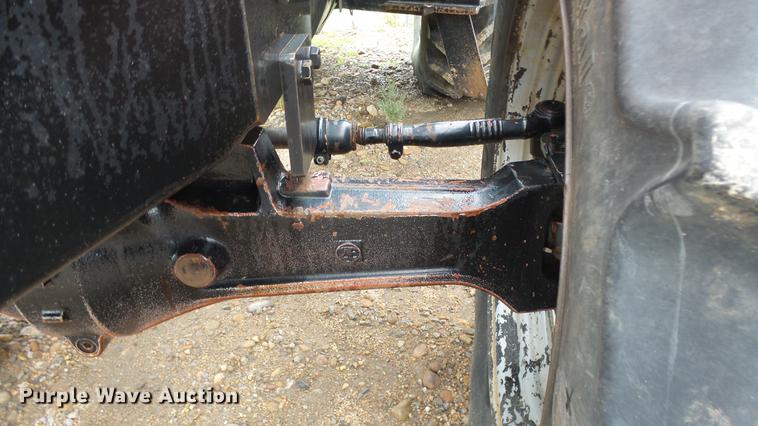 image for item DE7285 1996 AGCO Allis 9455 MFWD tractor