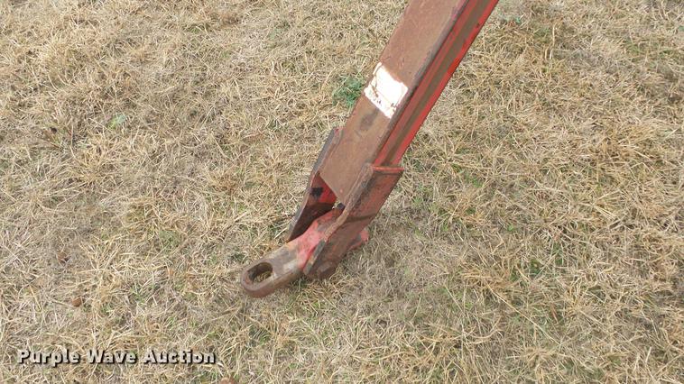 image for item DE7304 Massey-Ferguson 880 six bottom plow