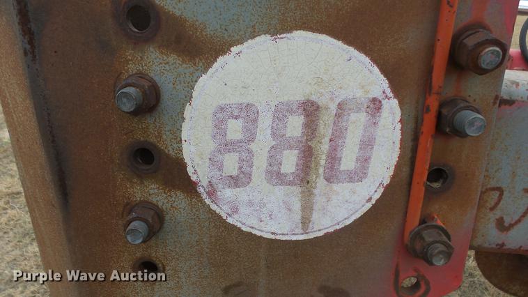 image for item DE7304 Massey-Ferguson 880 six bottom plow