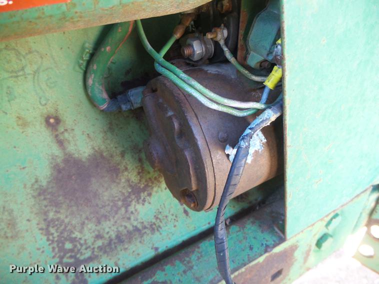 image for item DF2809 1963 John Deere 4010 tractor