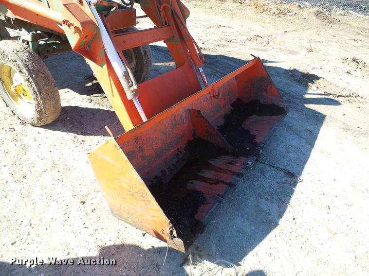 image for item DF2809 1963 John Deere 4010 tractor