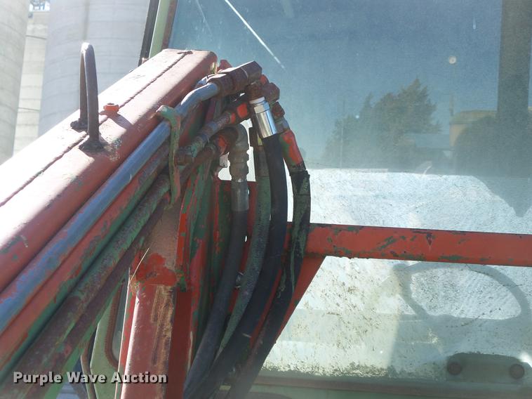 image for item DF2809 1963 John Deere 4010 tractor