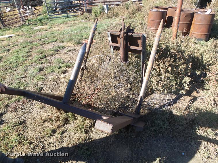 image for item DF2809 1963 John Deere 4010 tractor