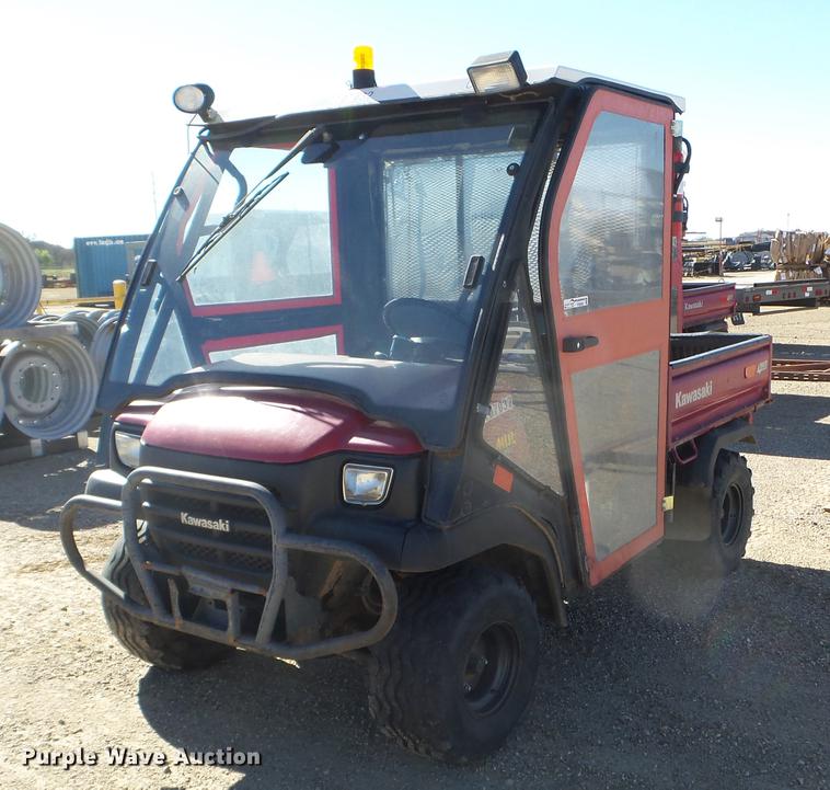 image for item DX9550 2007 Kawasaki Mule 3010 utility vehicle