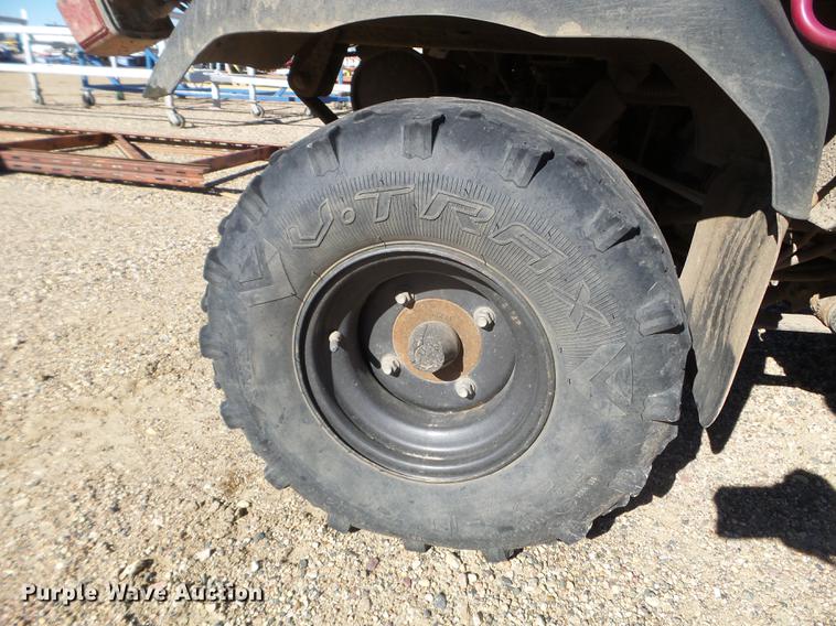 image for item DX9550 2007 Kawasaki Mule 3010 utility vehicle