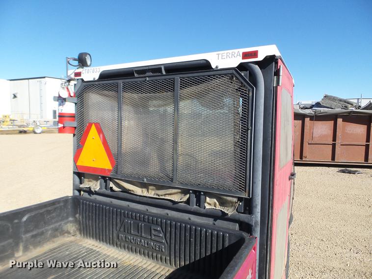 image for item DX9551 2007 Kawasaki Mule 3010 utility vehicle