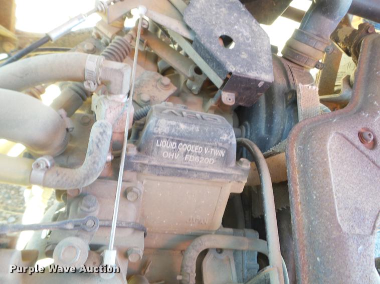 image for item DX9551 2007 Kawasaki Mule 3010 utility vehicle