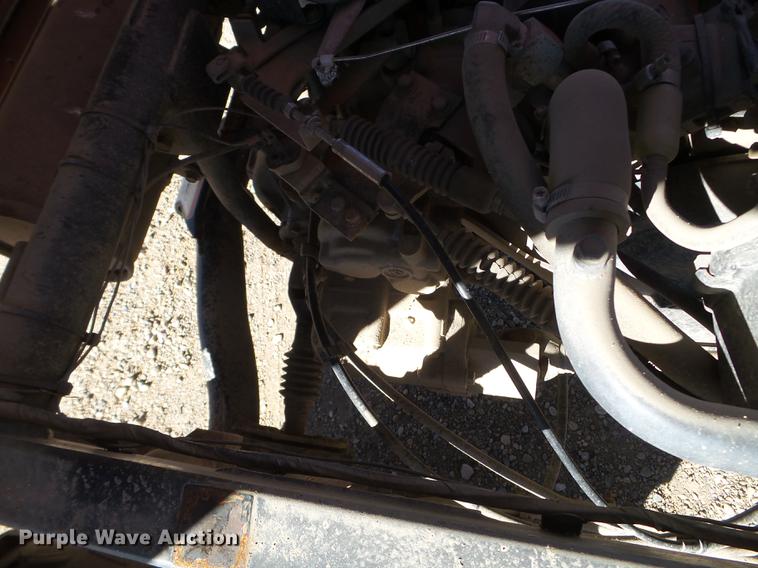 image for item DX9551 2007 Kawasaki Mule 3010 utility vehicle