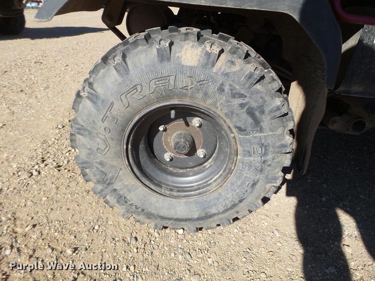 image for item DX9551 2007 Kawasaki Mule 3010 utility vehicle