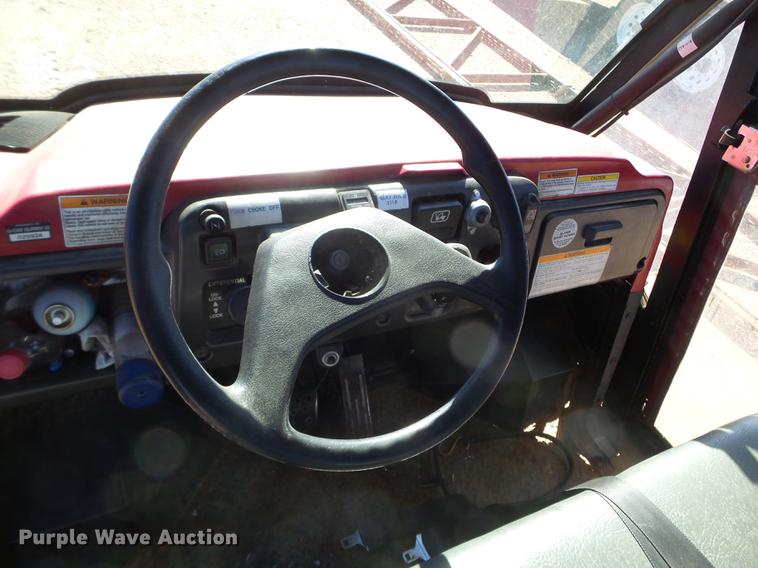 image for item DX9552 2007 Kawasaki Mule 3010 utility vehicle