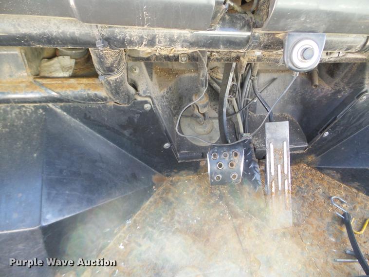 image for item DX9552 2007 Kawasaki Mule 3010 utility vehicle