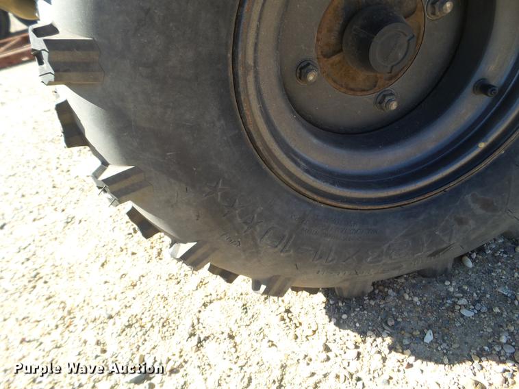 image for item DX9552 2007 Kawasaki Mule 3010 utility vehicle