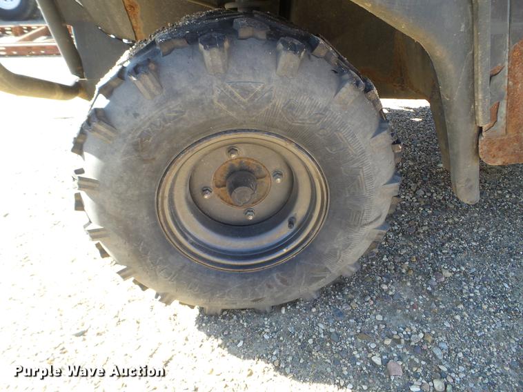 image for item DX9552 2007 Kawasaki Mule 3010 utility vehicle