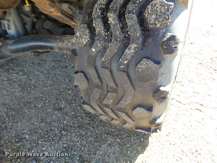 image for item DX9552 2007 Kawasaki Mule 3010 utility vehicle