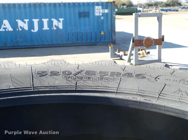 image for item DX9555 (8) tires