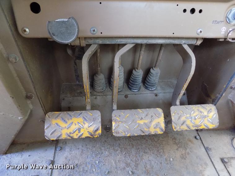 image for item DY9087 1979 Caterpillar 931B track loader