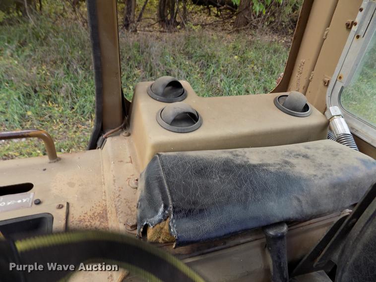 image for item DY9087 1979 Caterpillar 931B track loader