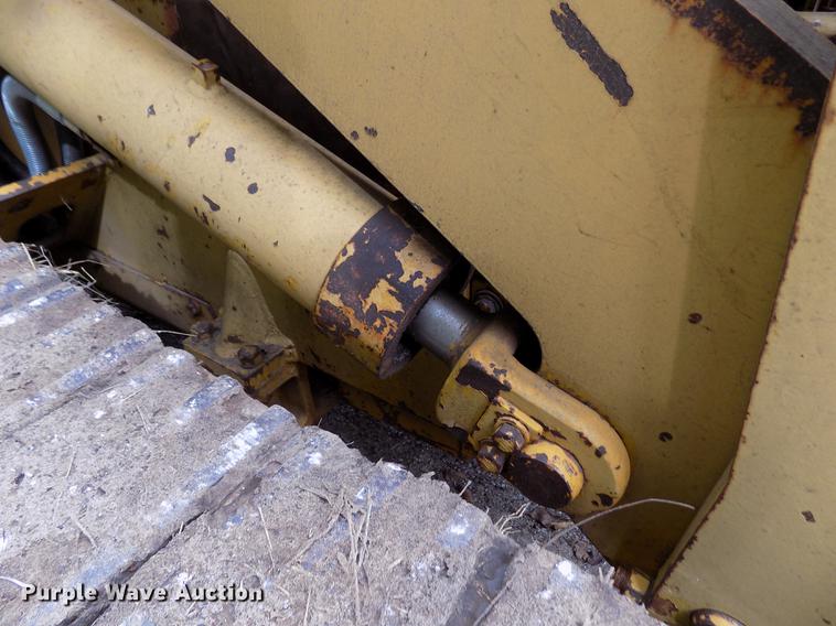 image for item DY9087 1979 Caterpillar 931B track loader