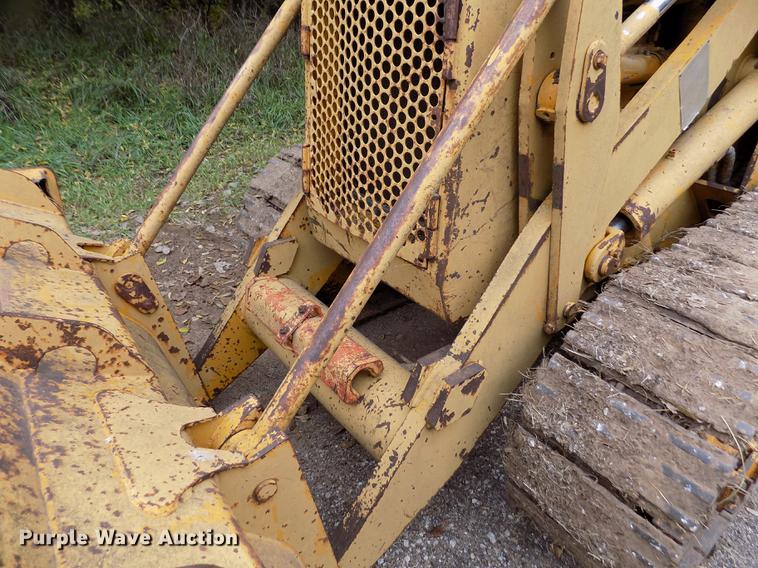 image for item DY9087 1979 Caterpillar 931B track loader