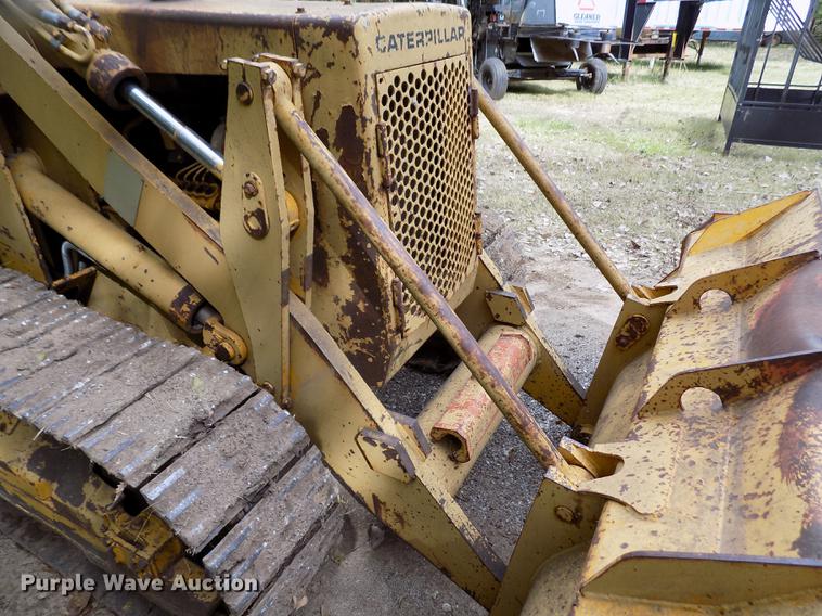 image for item DY9087 1979 Caterpillar 931B track loader