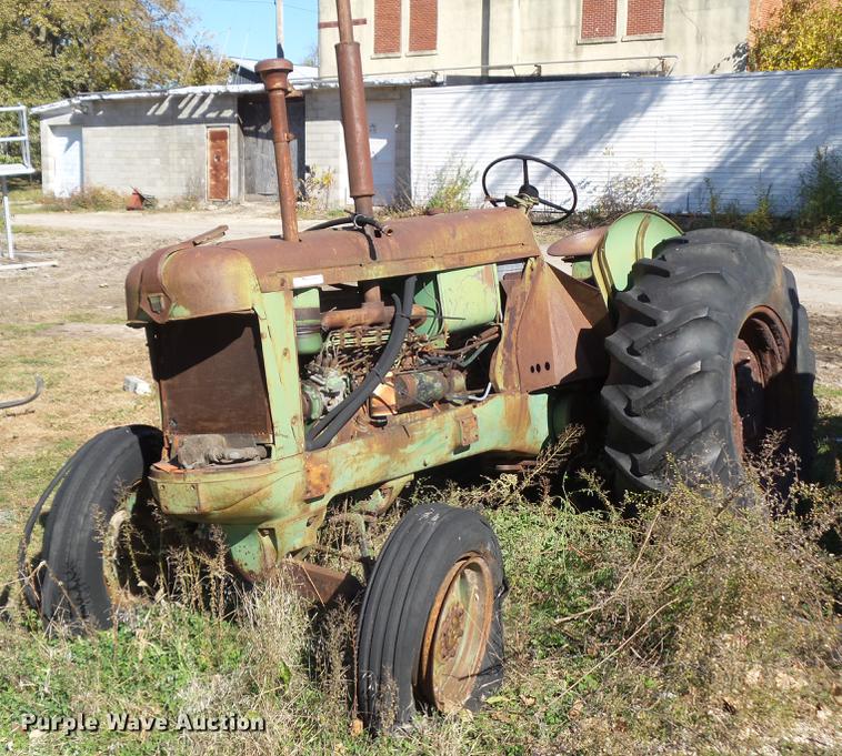 image for item DZ9464 Oliver Super 88 Wheatland tractor
