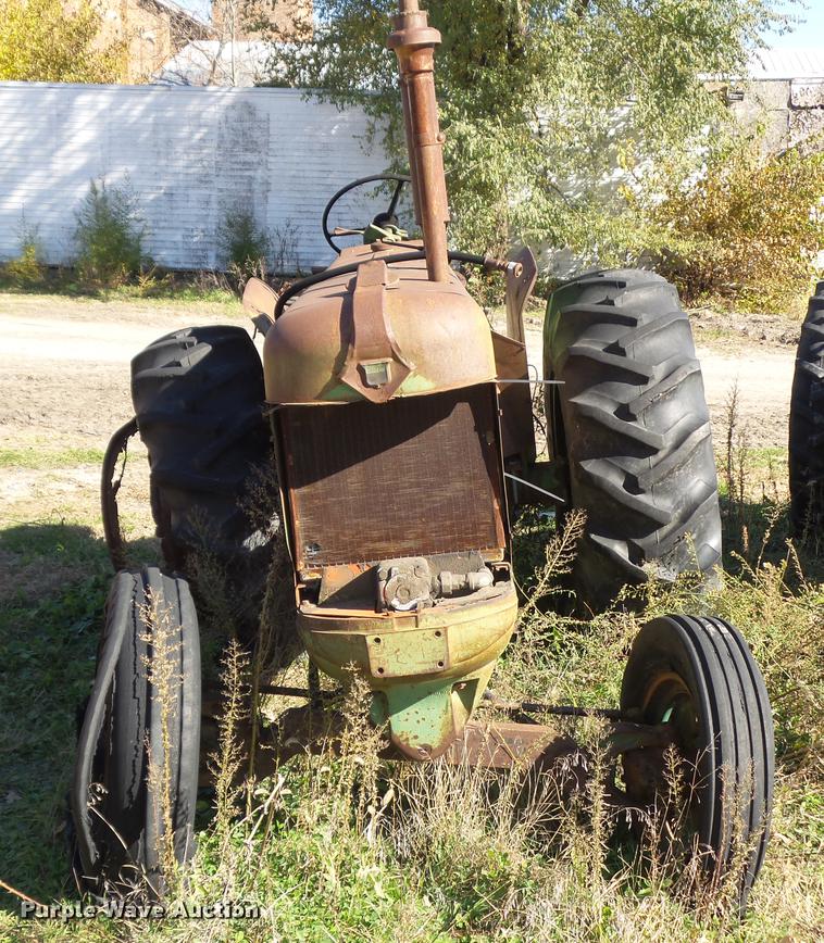 image for item DZ9464 Oliver Super 88 Wheatland tractor