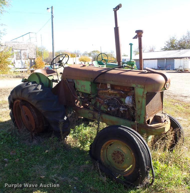 image for item DZ9464 Oliver Super 88 Wheatland tractor