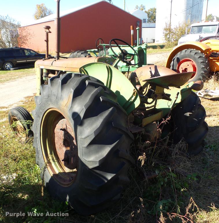 image for item DZ9464 Oliver Super 88 Wheatland tractor