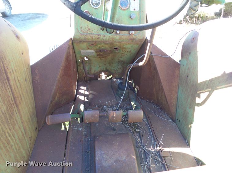 image for item DZ9464 Oliver Super 88 Wheatland tractor