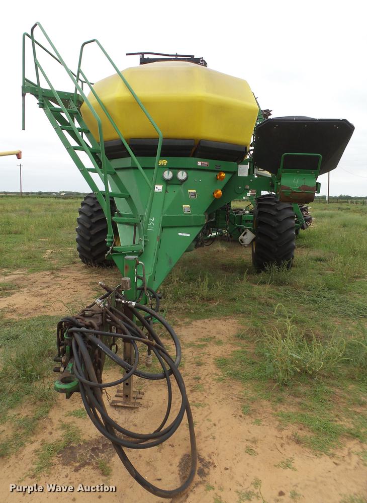 image for item EI9667 2008 John Deere 1890 air seeder