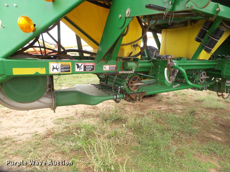image for item EI9667 2008 John Deere 1890 air seeder