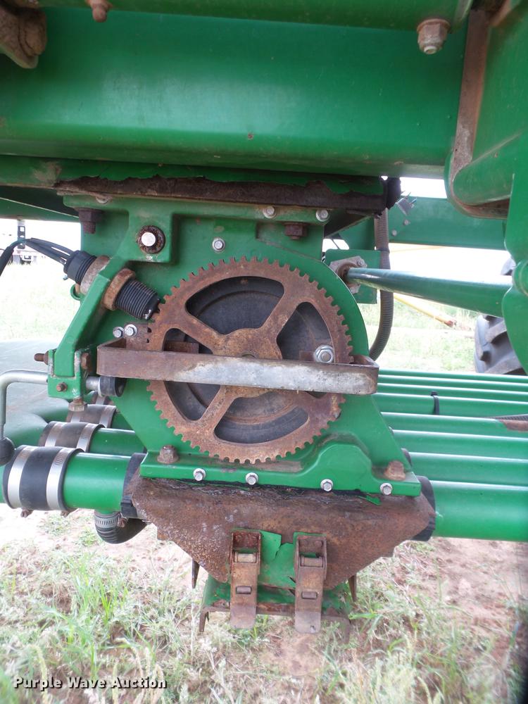 image for item EI9667 2008 John Deere 1890 air seeder
