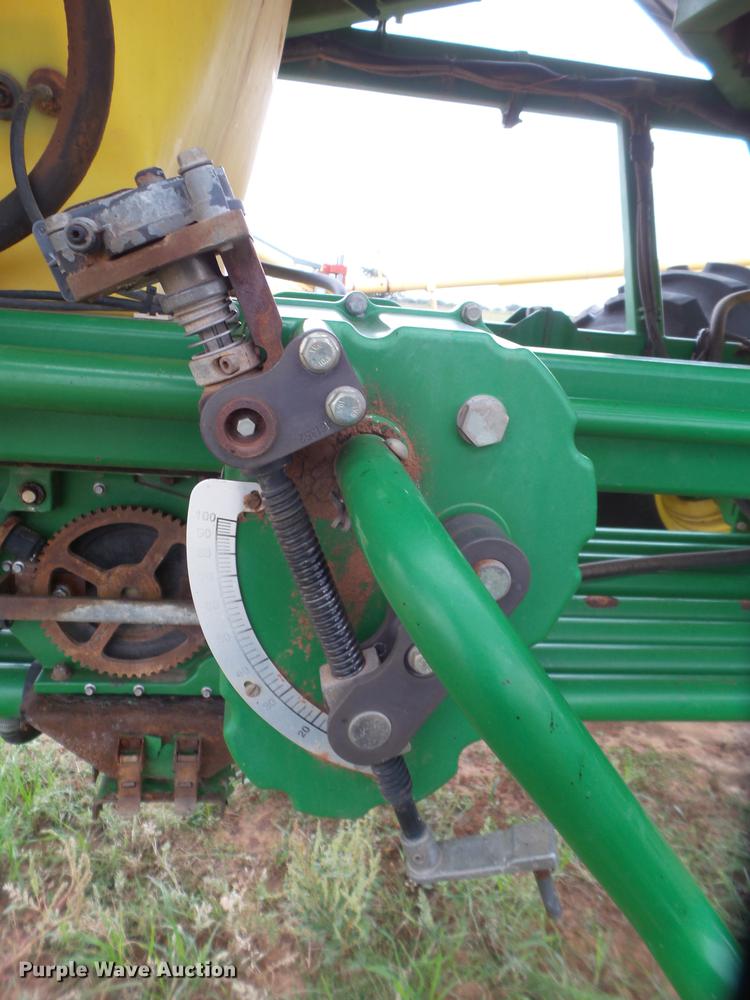 image for item EI9667 2008 John Deere 1890 air seeder
