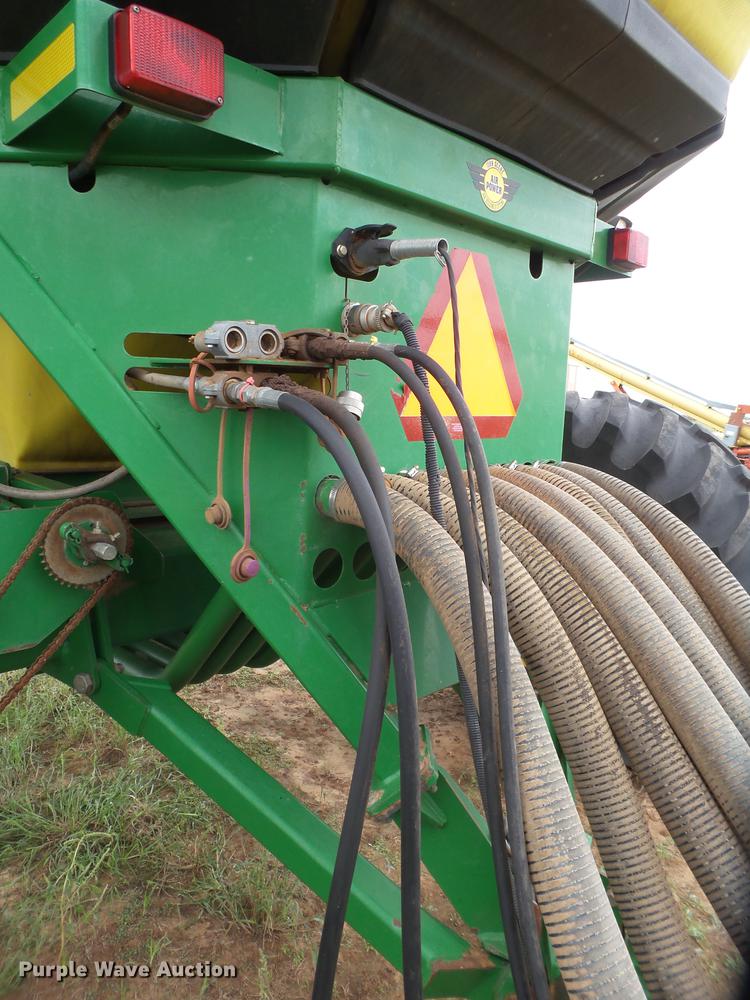 image for item EI9667 2008 John Deere 1890 air seeder