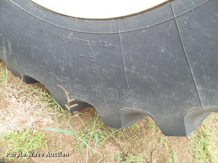 image for item EI9667 2008 John Deere 1890 air seeder