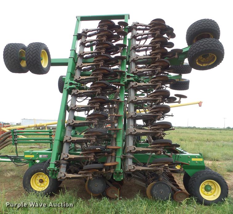 image for item EI9667 2008 John Deere 1890 air seeder