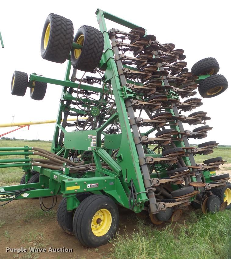 image for item EI9667 2008 John Deere 1890 air seeder