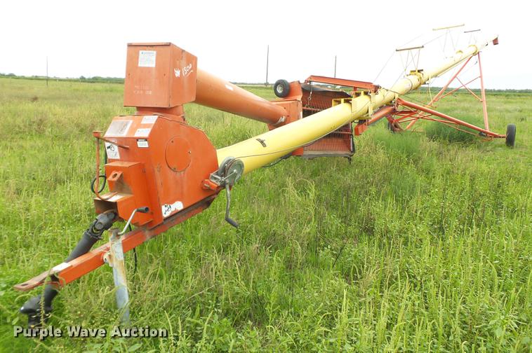 image for item EI9669 Westfield MK100 grain auger