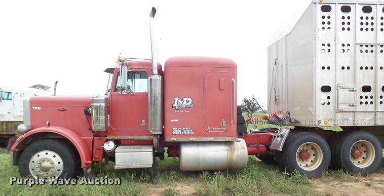 image for item EI9671 1983 Peterbilt 359 semi truck
