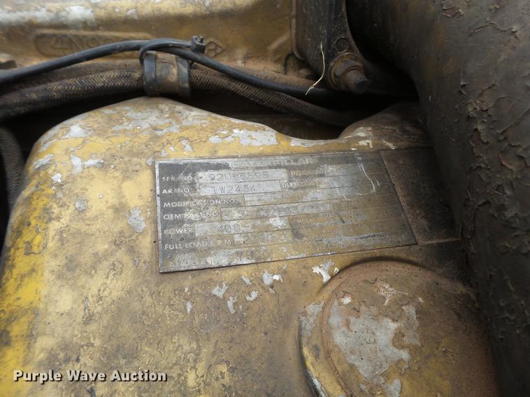 image for item EI9671 1983 Peterbilt 359 semi truck