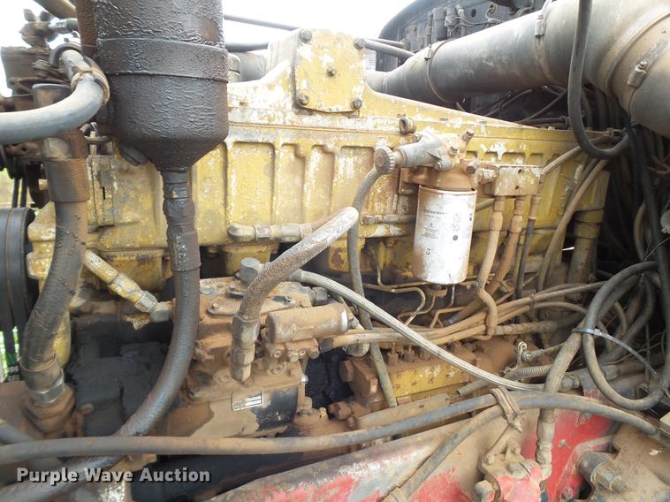 image for item EI9671 1983 Peterbilt 359 semi truck